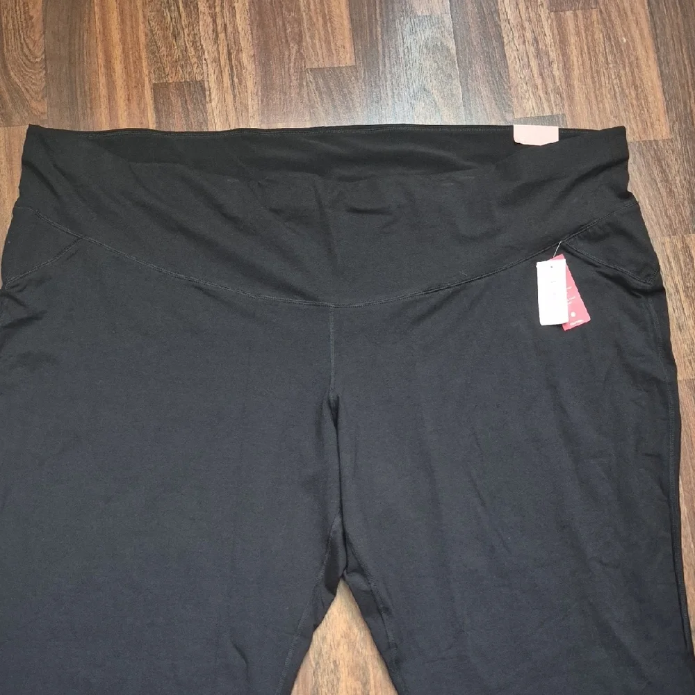 Livi Active Black Wide Leg Yoga Pants